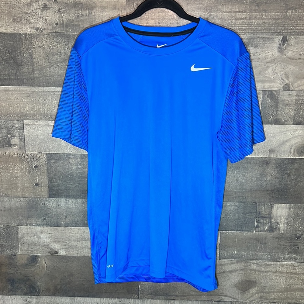 Blue Nike Short Sleeve Shirt